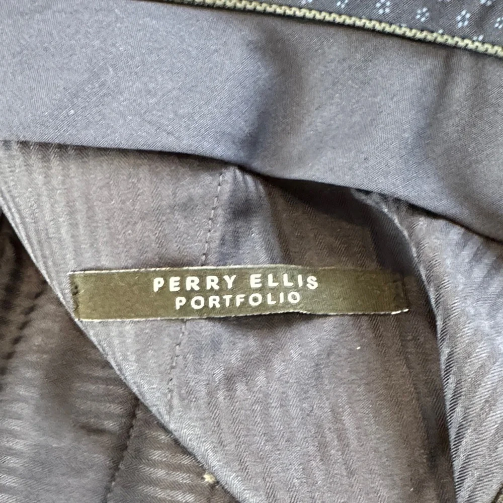 New Perry Ellis Portfolio Slim Fit Flat Front Gray Houndstooth DressySlacks